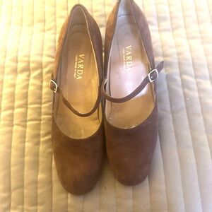 Varda Brown Suede Mary Janes, size 9.5
